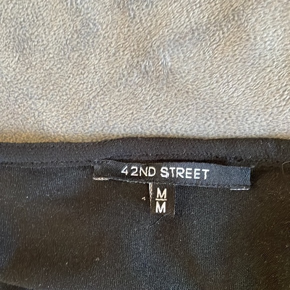 Amazing black textured skirt - Picture 12 of 12